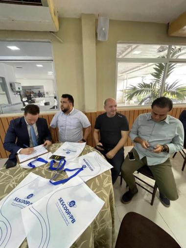 Farol recebe Novos Integrantes