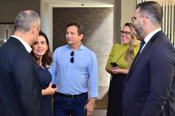 Farol da PB assina convênio com Governo Federal e Estadual