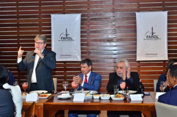 Farol da PB assina convênio com Governo Federal e Estadual