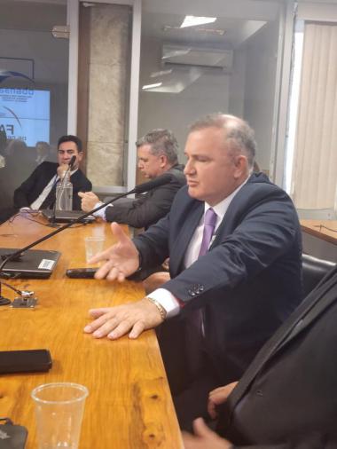 Farol da Paraíba promove encontro com parlamentares