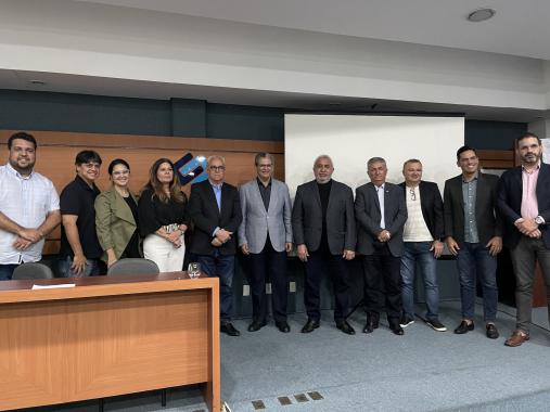 Farol da PB e Sinduscon promovem palestra com ex-prefeito de Maringá (PR), Silvio Barros