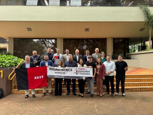 Farol faz visita técnica a Maringá - PR